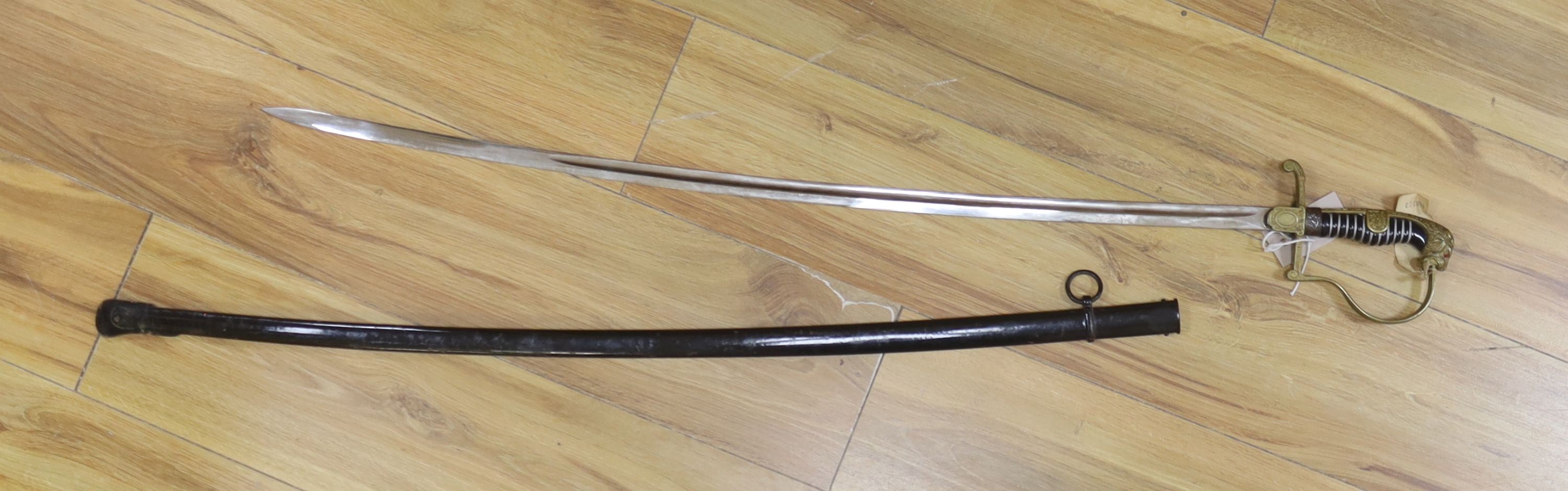 A WWII Third Reich sword, length 101cm